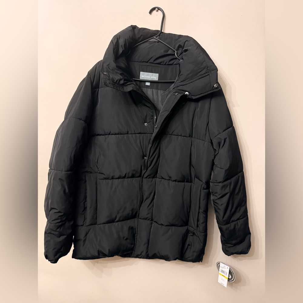 Michael Kors Men's Black Puffer Jacket(brand new)